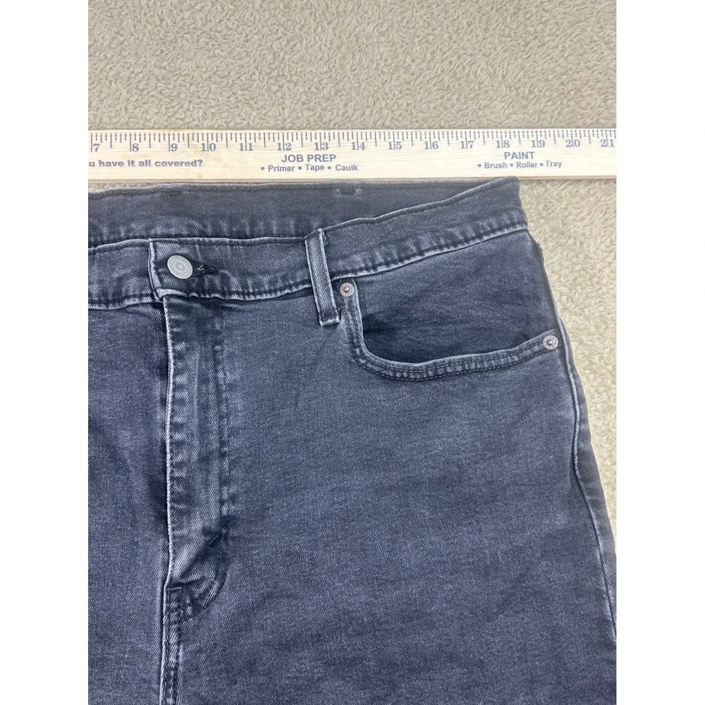 Levi Strauss Co Mens 412 Regular Taper Dark Wash Cut Off‎ Denim Shorts W38